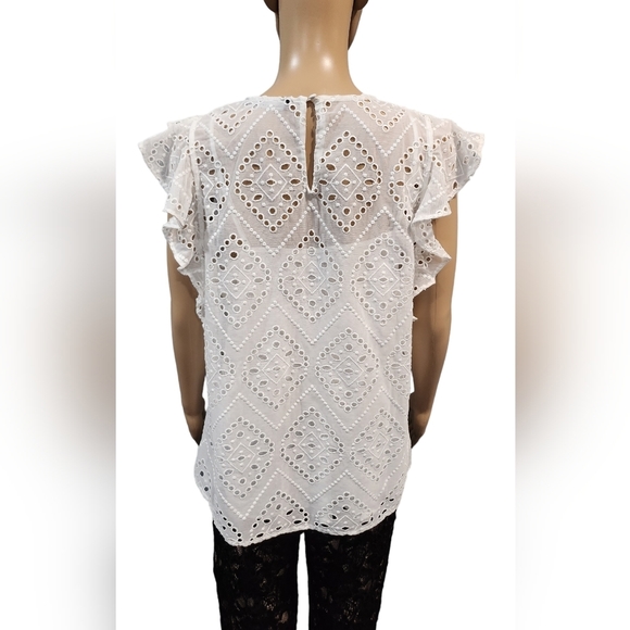 White House Black Market White Eyelet Blouse - Picture 4 of 8